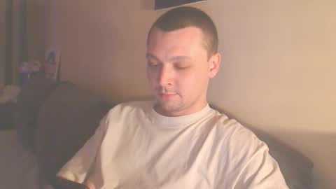 Snapshot of multiply1 chatting on 10/22/25, 01:17 Erik online show from 10/22/25, 01:17