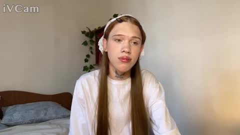 Polik online show from 09/24/25, 01:47