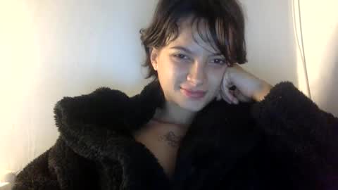   online show from 12/10/24, 11:11