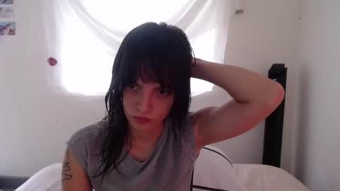   online show from 04/29/26, 07:53