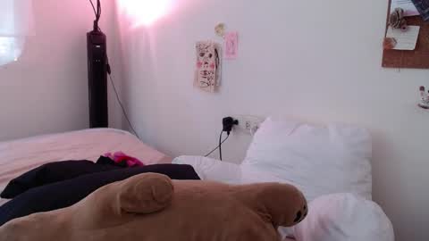   online show from 06/01/26, 07:04