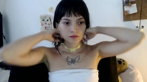   online show from 06/18/26, 07:07