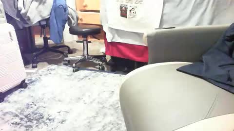 munchsomething online show from 10/27/25, 03:10