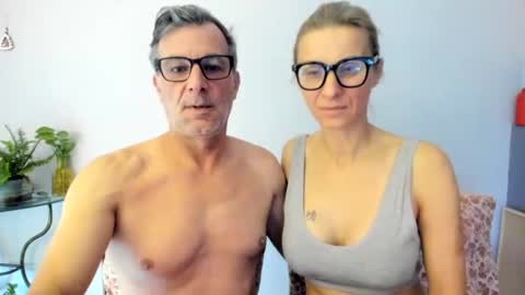 LOVELY JULIA  Peter DAY online show from 12/06/24, 07:43