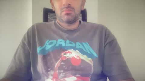 Snapshot of munnabobby2008 chatting on 09/29/25, 05:56 munnabobby2008 online show from 09/29/25, 05:56