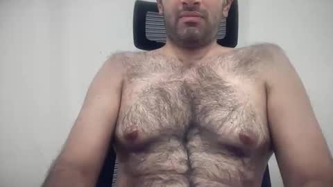 Snapshot of munnabobby2008 chatting on 11/05/25, 05:24 munnabobby2008 online show from 11/05/25, 05:24