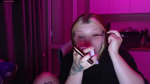 Milana online show from 06/12/26, 05:45