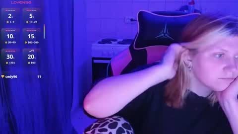 Milana online show from 07/11/26, 06:43