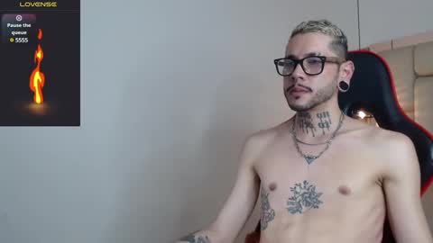 Snapshot of murdockh chatting on 02/06/25, 04:21 murdok online show from 02/06/25, 04:21