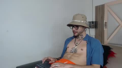 Snapshot of murdockh chatting on 03/08/25, 08:11 murdok online show from 03/08/25, 08:11