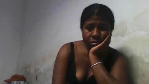 murielleee online show from 05/13/26, 07:55
