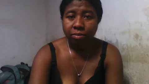murielleee online show from 05/15/26, 12:56