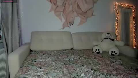 Enn online show from 12/19/25, 02:35