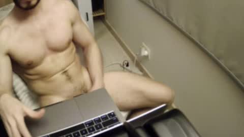 muscle_boy2345 online show from 09/20/25, 05:19