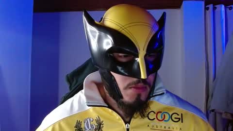 Snapshot of muscle_cock32 chatting on 11/18/25, 07:02 David Big online show from 11/18/25, 07:02