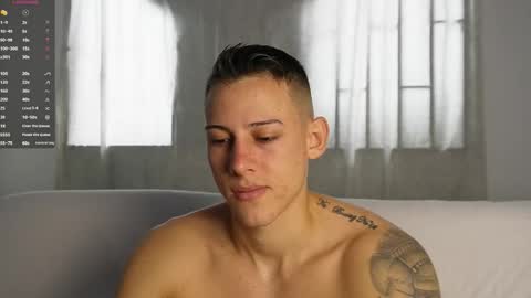 Snapshot of muscle_king_cum chatting on 11/29/25, 01:47 muscle_king_cum online show from 11/29/25, 01:47