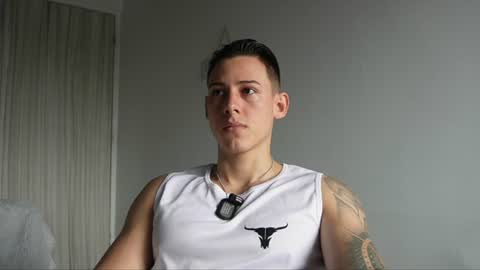 Snapshot of muscle_king_cum chatting on 06/16/26, 02:52 muscle_king_cum online show from 06/16/26, 02:52