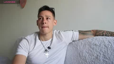 Snapshot of muscle_king_cum chatting on 06/29/26, 01:33 muscle_king_cum online show from 06/29/26, 01:33