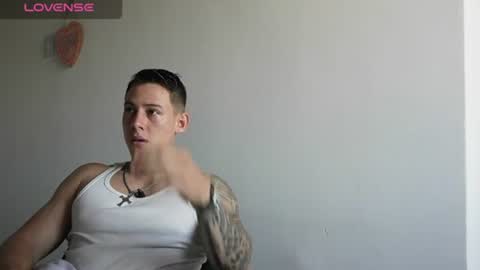 Snapshot of muscle_king_cum chatting on 07/28/26, 01:43 muscle_king_cum online show from 07/28/26, 01:43