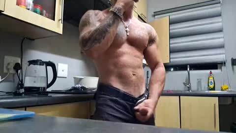 Snapshot of muscledaddy69s chatting on 03/04/26, 02:17 muscledaddy69s online show from 03/04/26, 02:17