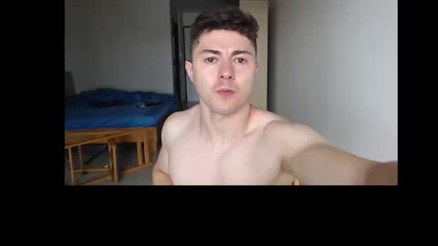 Everet online show from 09/14/25, 03:49