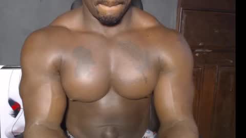 musclegod23 online show from 01/07/25, 01:59