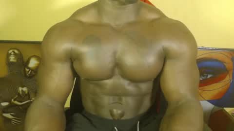 musclegod23 online show from 03/07/25, 12:37