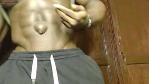 musclegod23 online show from 09/16/25, 12:33