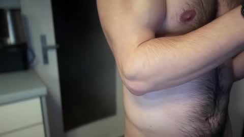 musclehair3 online show from 12/19/24, 09:49