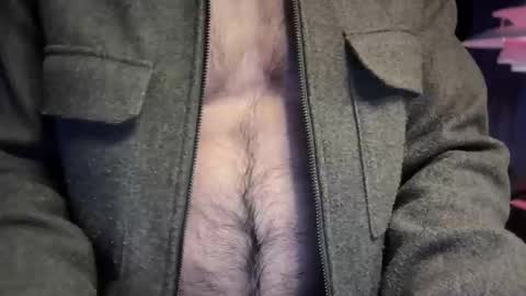musclehair3 online show from 12/24/24, 09:44