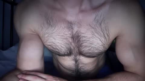 Snapshot of musclehair3 chatting on 09/30/25, 10:48 musclehair3 online show from 09/30/25, 10:48