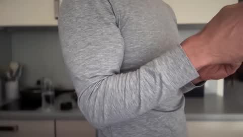 Snapshot of musclehair3 chatting on 10/29/25, 10:50 musclehair3 online show from 10/29/25, 10:50