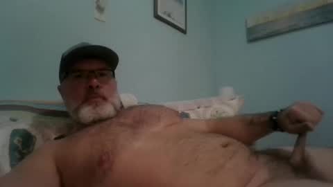 Snapshot of musclemeat41 chatting on 01/27/25, 06:31 musclemeat41 online show from 01/27/25, 06:31