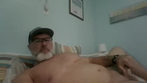 Snapshot of musclemeat41 chatting on 02/03/25, 06:49 musclemeat41 online show from 02/03/25, 06:49