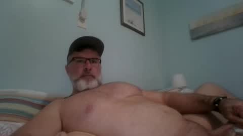 Snapshot of musclemeat41 chatting on 02/12/25, 11:30 musclemeat41 online show from 02/12/25, 11:30
