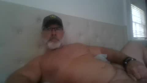 Snapshot of musclemeat41 chatting on 10/02/25, 06:37 musclemeat41 online show from 10/02/25, 06:37