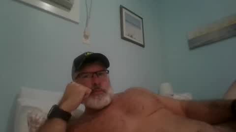 Snapshot of musclemeat41 chatting on 10/13/25, 06:41 musclemeat41 online show from 10/13/25, 06:41