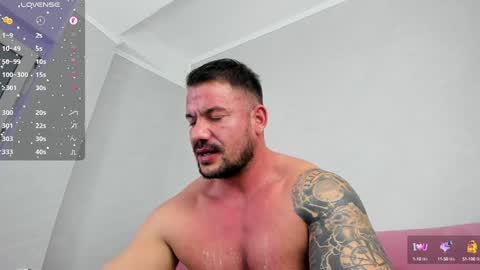 MuscleMonster31 online show from 12/18/24, 10:57