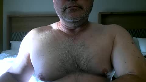 Snapshot of musclemounds chatting on 09/11/25, 11:21 musclemounds online show from 09/11/25, 11:21