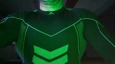 Hulk Muscles - NEW ACCOUNT online show from 06/18/26, 10:03