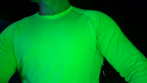 Hulk Muscles - NEW ACCOUNT online show from 06/27/26, 12:37