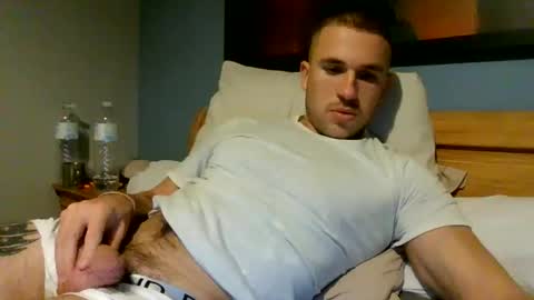 Snapshot of muscleshow00 chatting on 01/09/26, 07:00 muscleshow00 online show from 01/09/26, 07:00