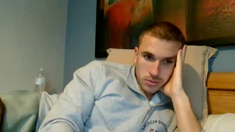 Snapshot of muscleshow00 chatting on 01/14/26, 02:01 muscleshow00 online show from 01/14/26, 02:01
