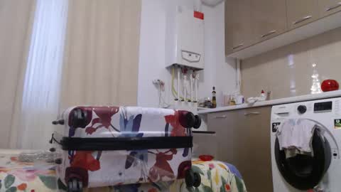 MusclesQueen online show from 12/05/24, 02:11