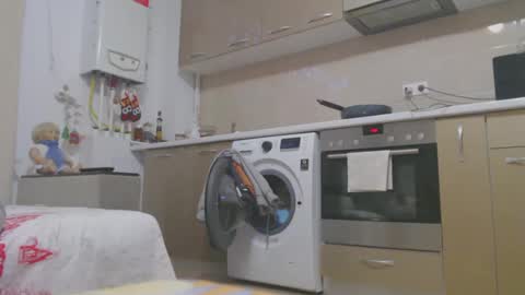 MusclesQueen online show from 01/14/25, 04:40