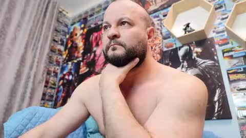 Snapshot of muscular_bear chatting on 02/19/26, 08:21 Chris online show from 02/19/26, 08:21
