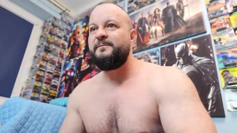 Snapshot of muscular_bear chatting on 03/06/26, 05:37 Chris online show from 03/06/26, 05:37
