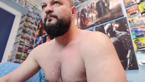 Snapshot of muscular_bear chatting on 03/17/26, 05:33 Chris online show from 03/17/26, 05:33