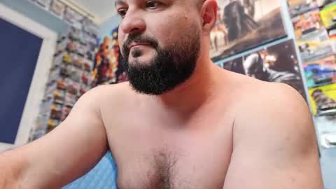 Snapshot of muscular_bear chatting on 03/20/26, 05:18 Chris online show from 03/20/26, 05:18