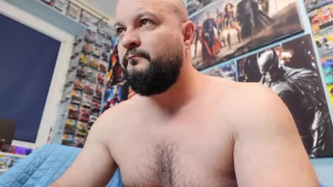 Snapshot of muscular_bear chatting on 04/05/26, 05:37 Chris online show from 04/05/26, 05:37